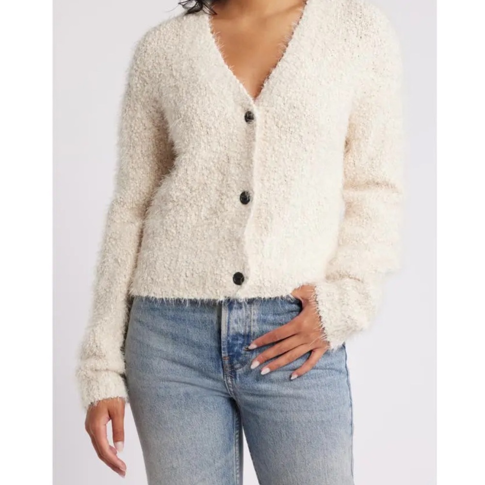 Noisy May Boucle Knit Cardigan in Eggnog